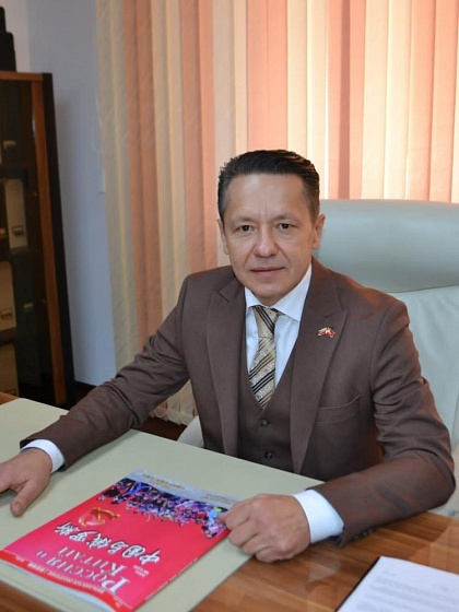 Владимир Строй